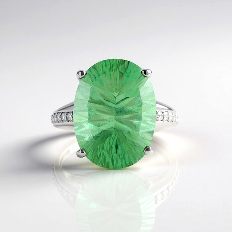 Anello in argento con Fluorite Verde