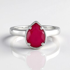 Anello in argento con Calcedonio Lampone