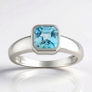 Anillo en plata con Zircón de Ratanak Kirí