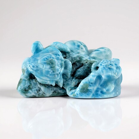 Figurine et Larimar