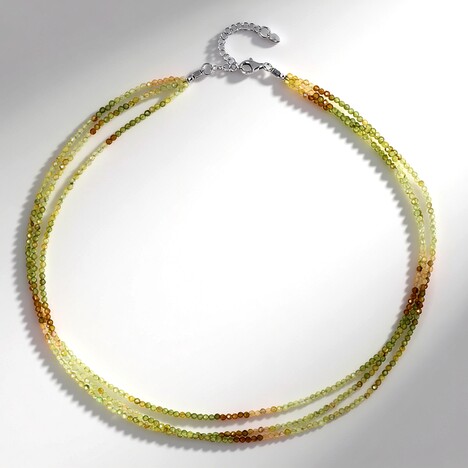 Collana in argento con Grossularia
