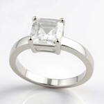 Anello in argento con Danburite