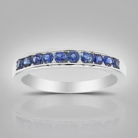 Anello in oro con Zaffiro Ceylon Blu