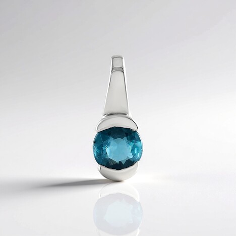 Ciondolo in argento con Cianite Blu Foglia di Tè