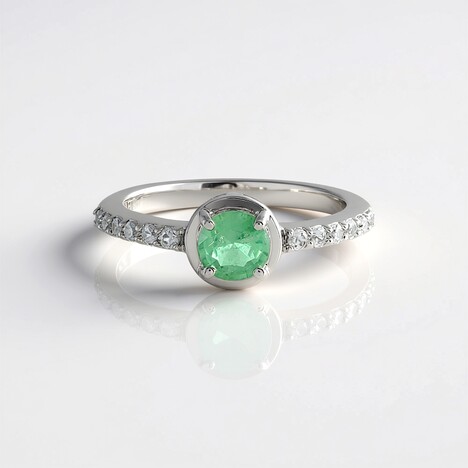 Anello in argento con Cianite Menta