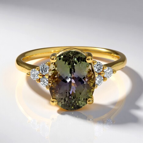 Anello in oro con Tanzanite (non riscaldata)