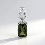 Ciondolo in argento con Moldavite