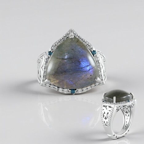 Anello in argento con Labradorite (Dallas Prince Designs)