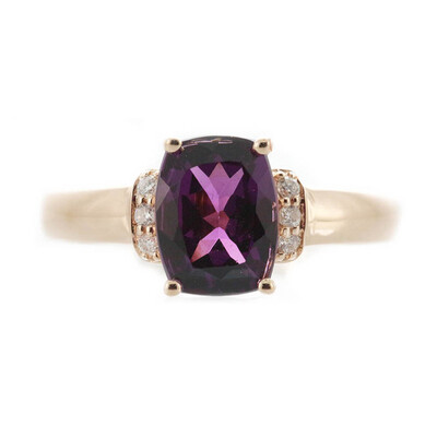 Anello in oro con Rodolite