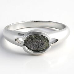Anello in argento con Spectrolite
