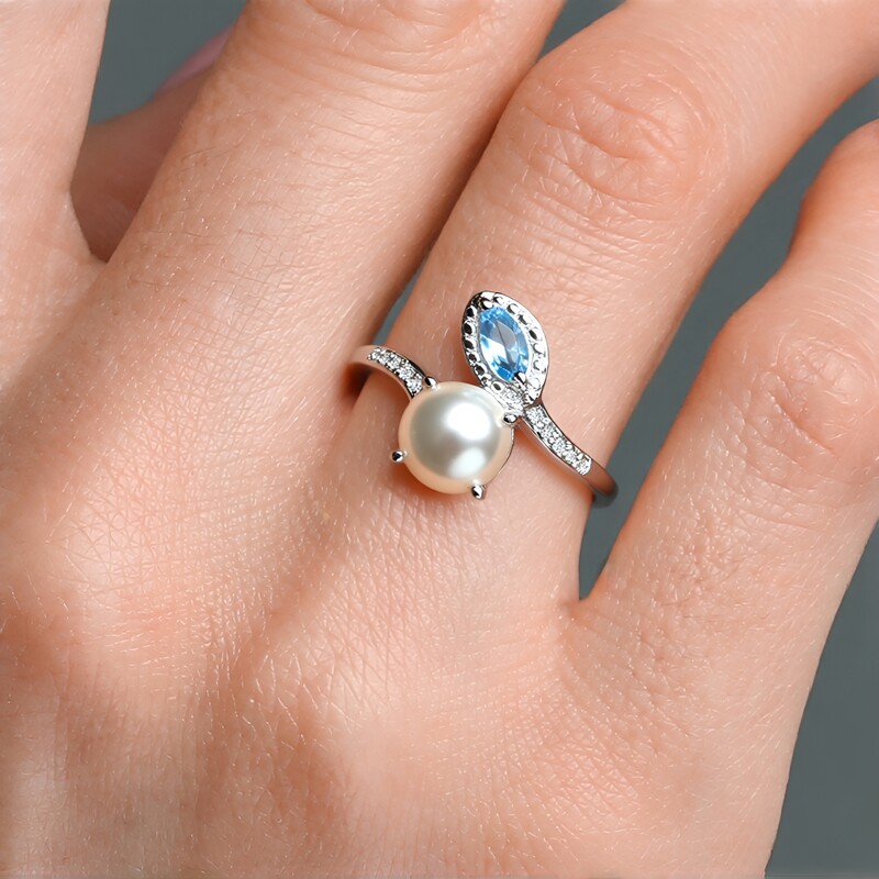 Bague en argent et Perle blanche de culture d'eau douce