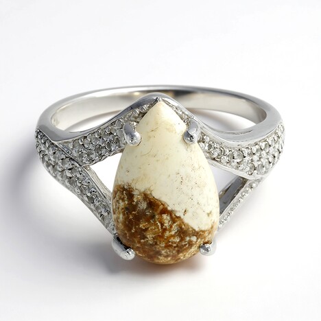 Anello in argento con Magnesite