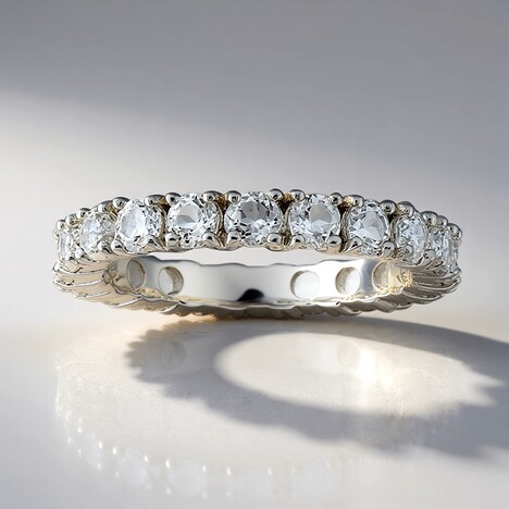 Anello in argento con Topazio Bianco