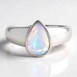 Anello in argento con Opale di Welo