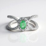 Anello in argento con Cianite Menta