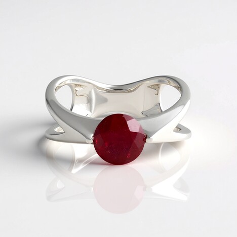 Anello in argento con Rubino del Madagascar (de Melo Essence)