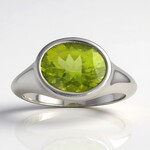 Anello in argento con Peridoto