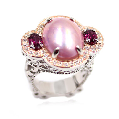 Anello in argento con Perla Mabe (Dallas Prince Designs)