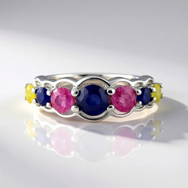Anello in argento con Zaffiro Blu del Madagascar