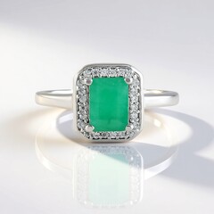 Anello in argento con Smeraldo Socoto