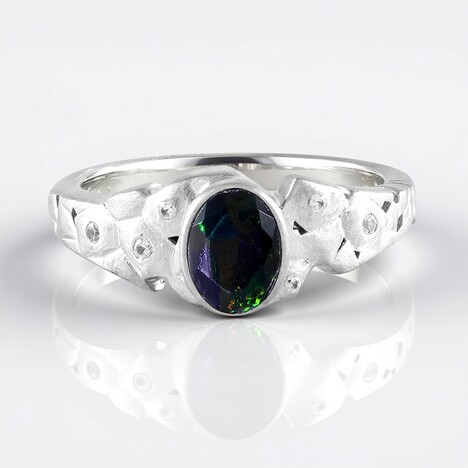 Anello in argento con Opale Mezezo (SAELOCANA)