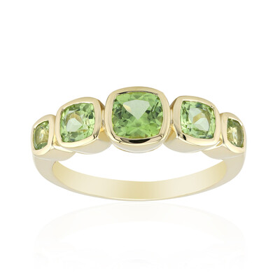 9K Wagogo Peridot Gold Ring