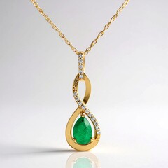 Collana in oro con Smeraldo Zambia AAA