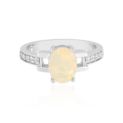 Anello in argento con Opale di Welo