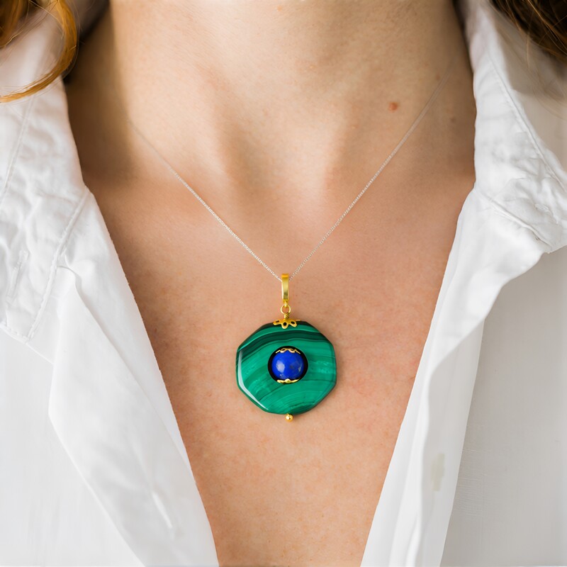 Edelstein-Silberanhänger