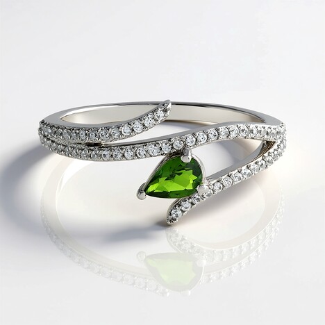 Anello in argento con Diopside Russo
