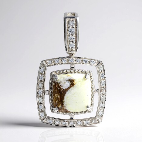 Ciondolo in argento con Magnesite