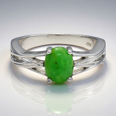 Anello in argento con Crisoprasio Imperiale