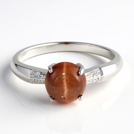 Bague en argent et Scapolite œil-de-chat