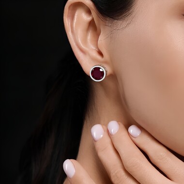 Pendientes en plata con Rubí de Madagascar (Ornaments by de Melo)