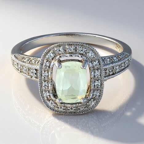 Anello in argento con Ortoclasio