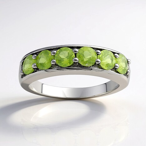 Bague en argent et Vésuvianite