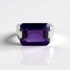 Anello in argento con Ametista Siberiana