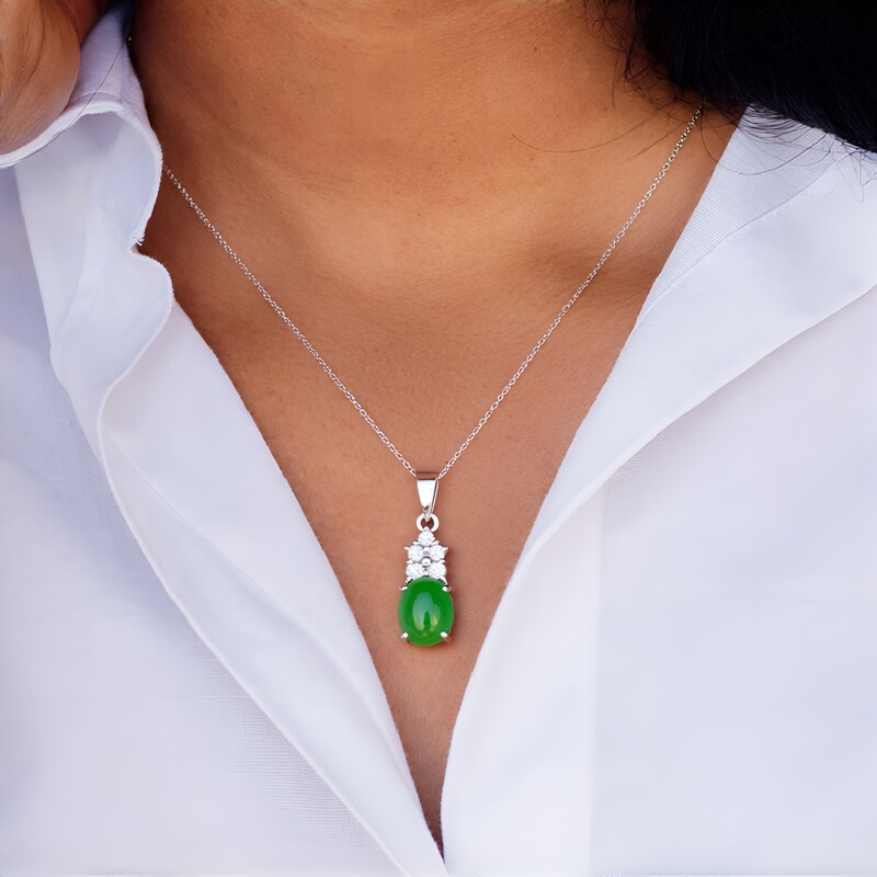 Ciondolo in argento con Crisoprasio Imperiale