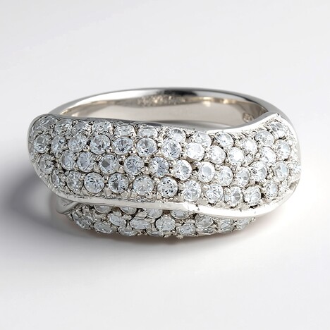 Anello in argento con Zircone