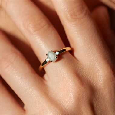 Anello in argento con Labradorite