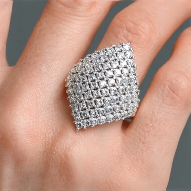 Anillo en plata con Topacio blanco