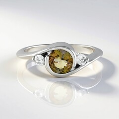 Anello in argento con Tanzanite Gialla (non riscaldata)
