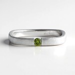 Bague en argent et Diamant vert (de Melo)