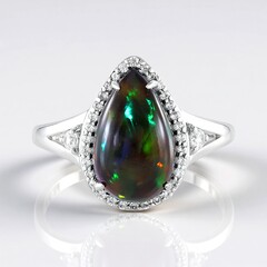 Anello in argento con Opale Mezezo