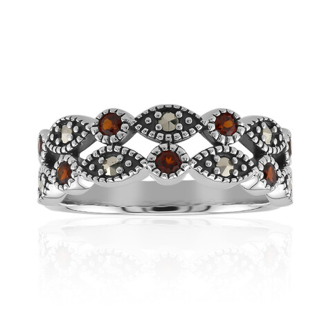 Mozambique Garnet Silver Ring