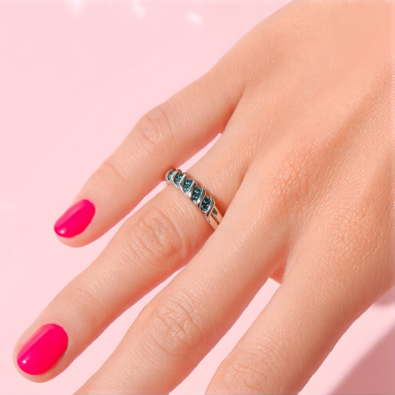 Bague en argent et Diamant fantaisie