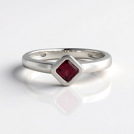 Anello in argento con Rodolite