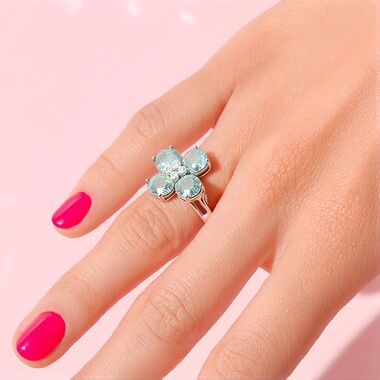 Anillo en plata con Espectrolita