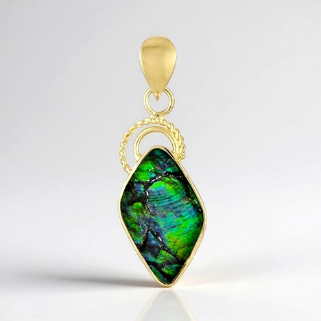 Ciondolo in argento con Ammolite