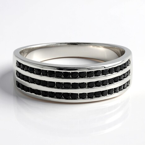 Anello in argento con Spinello Nero